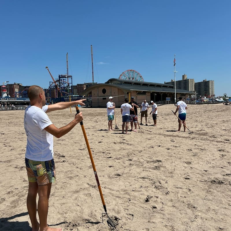 hydr8 team cleaning beaches hydr8 team cleaning beaches